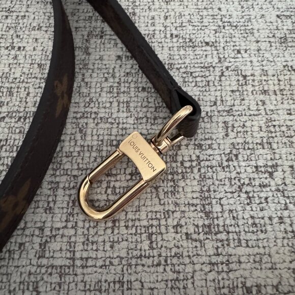 Louis Vuitton Monogram Adjustable Strap 16mm - Picture 3 of 7